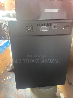 Peavey MAX 150 Bass Combo Amplifier