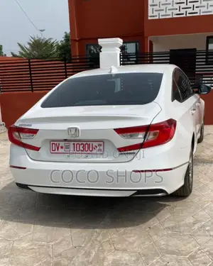 Honda Accord 2018 White