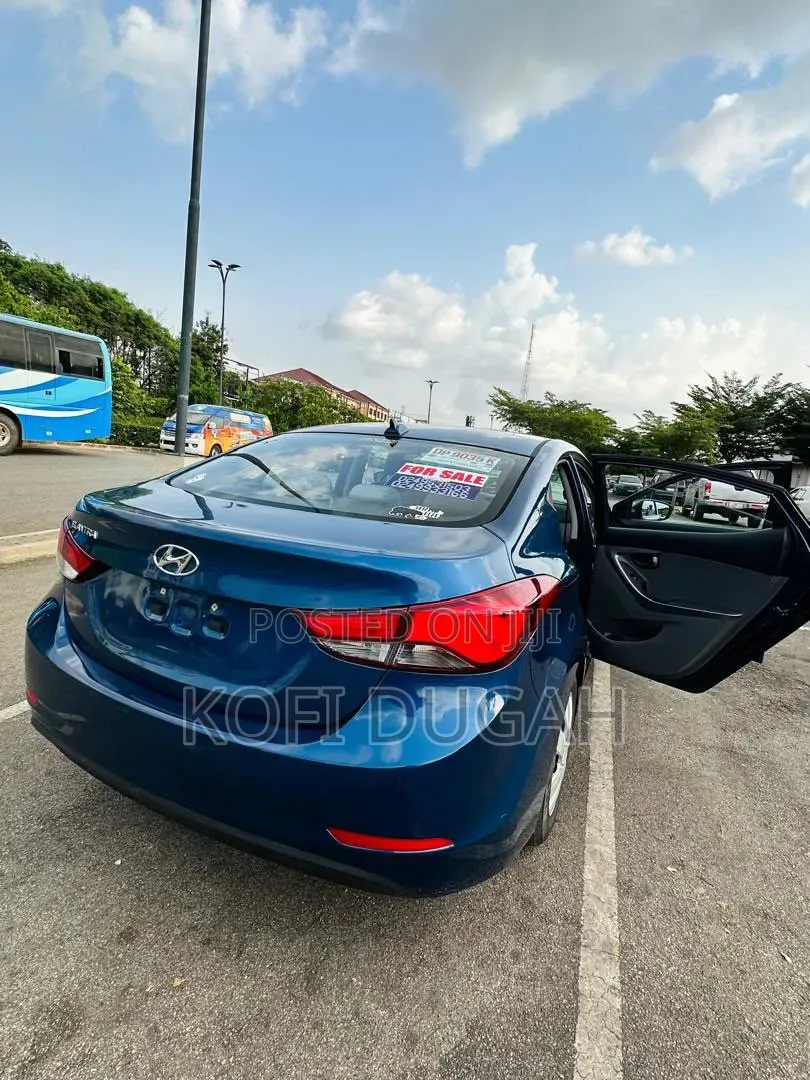 Hyundai Elantra SE Sedan FWD (1.8L 4cyl 6A) 2016 Blue