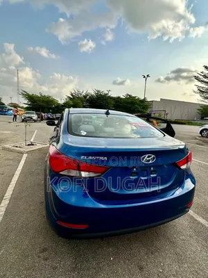 Hyundai Elantra SE Sedan FWD (1.8L 4cyl 6A) 2016 Blue