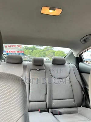 Hyundai Elantra SE Sedan FWD (1.8L 4cyl 6A) 2016 Blue