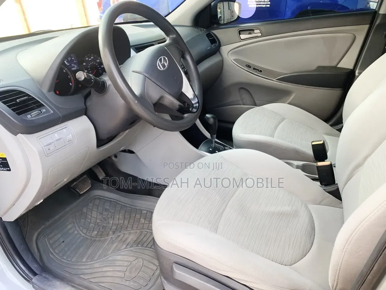 Hyundai Accent GLS 4dr Sedan (1.6L 4cyl 6A) 2014 Gray