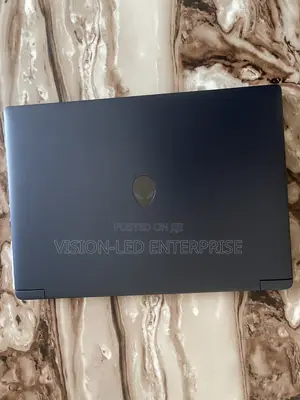 New Laptop Alienware 15 16GB AMD Ryzen 5 SSD 512GB