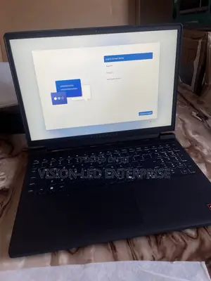 New Laptop Alienware 15 16GB AMD Ryzen 5 SSD 512GB