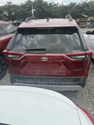 Toyota RAV4 Adventure 2019 Red