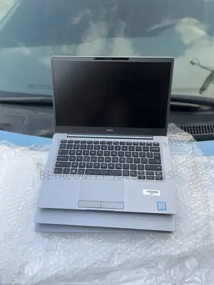 Laptop Dell Latitude 7400 8GB Intel Core i5 SSD 256GB