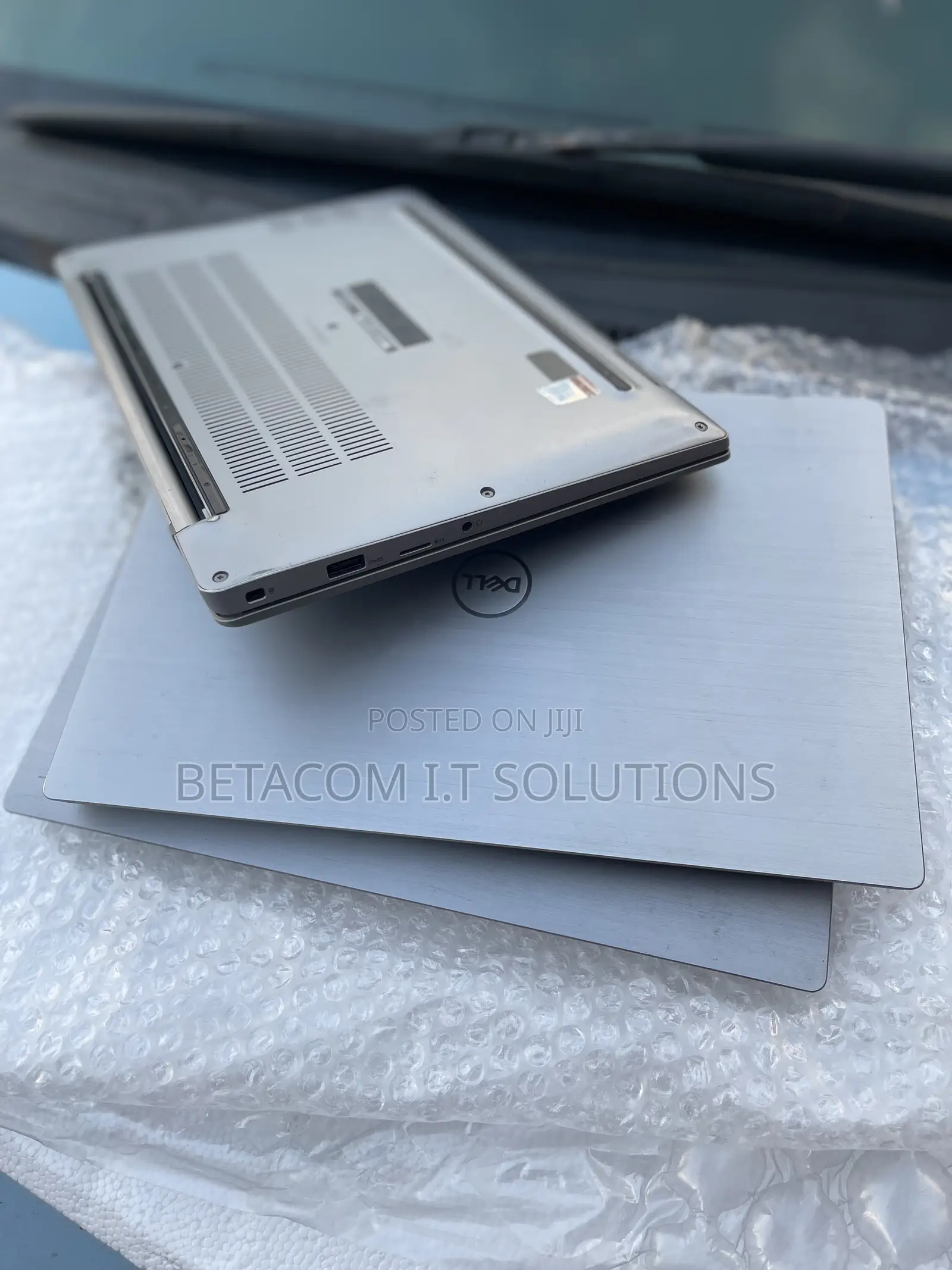 Laptop Dell Latitude 7400 8GB Intel Core i5 SSD 256GB