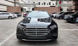 New Mercedes-Benz E300 2025 Black