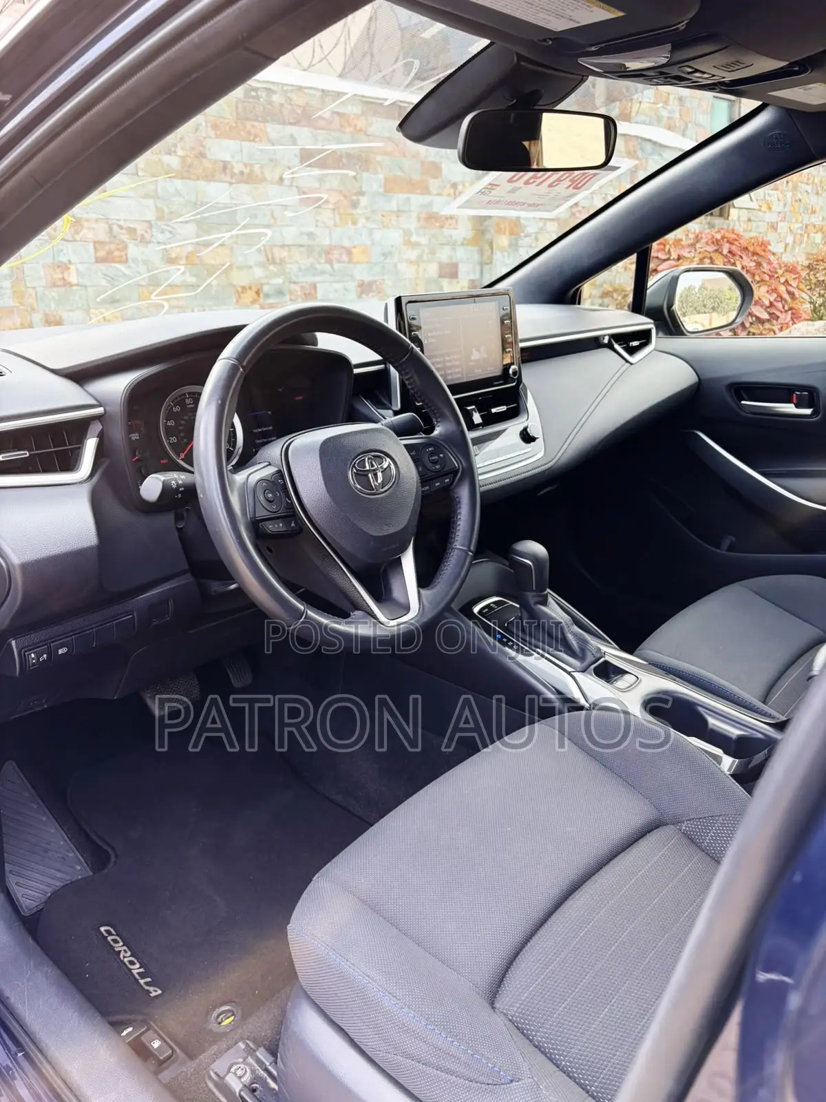 Toyota Corolla SE 2021 Blue
