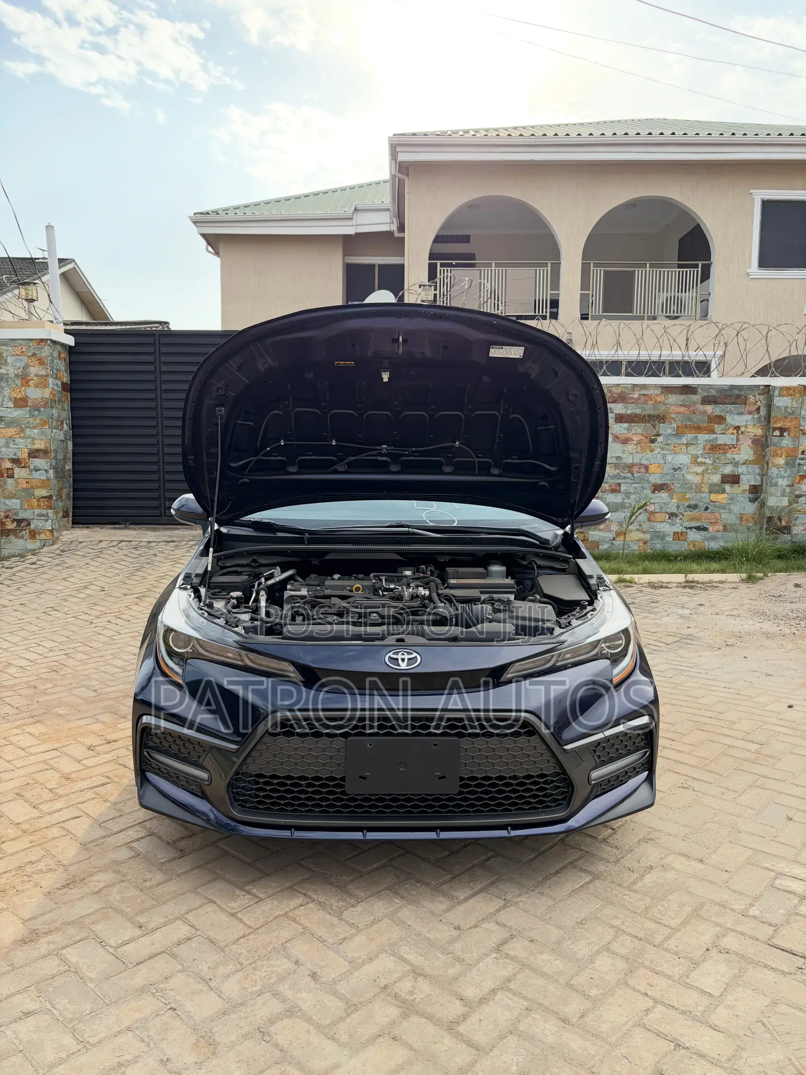 Toyota Corolla SE 2021 Blue