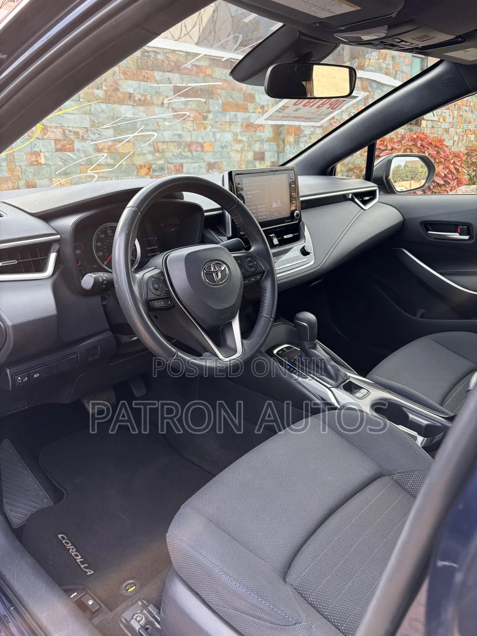Toyota Corolla SE 2021 Blue