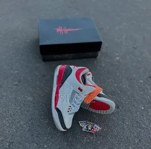 Nike Air Jordan 4