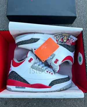 Nike Air Jordan 4