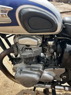 Kawasaki W800 2017 Silver