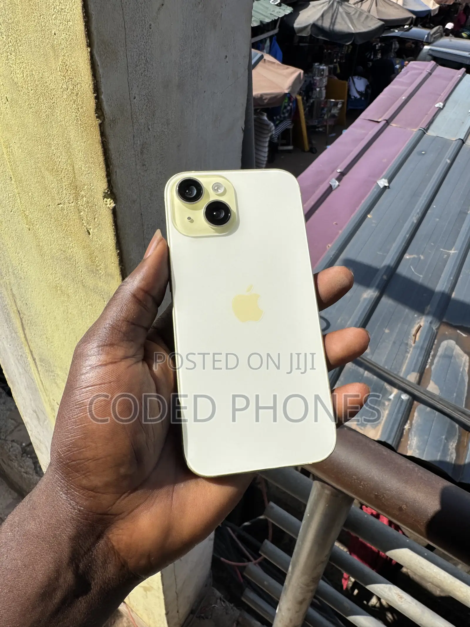 Apple iPhone 15 128 GB Yellow