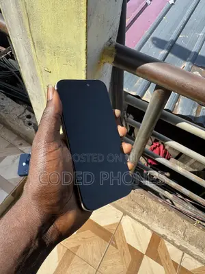 Apple iPhone 15 128 GB Yellow