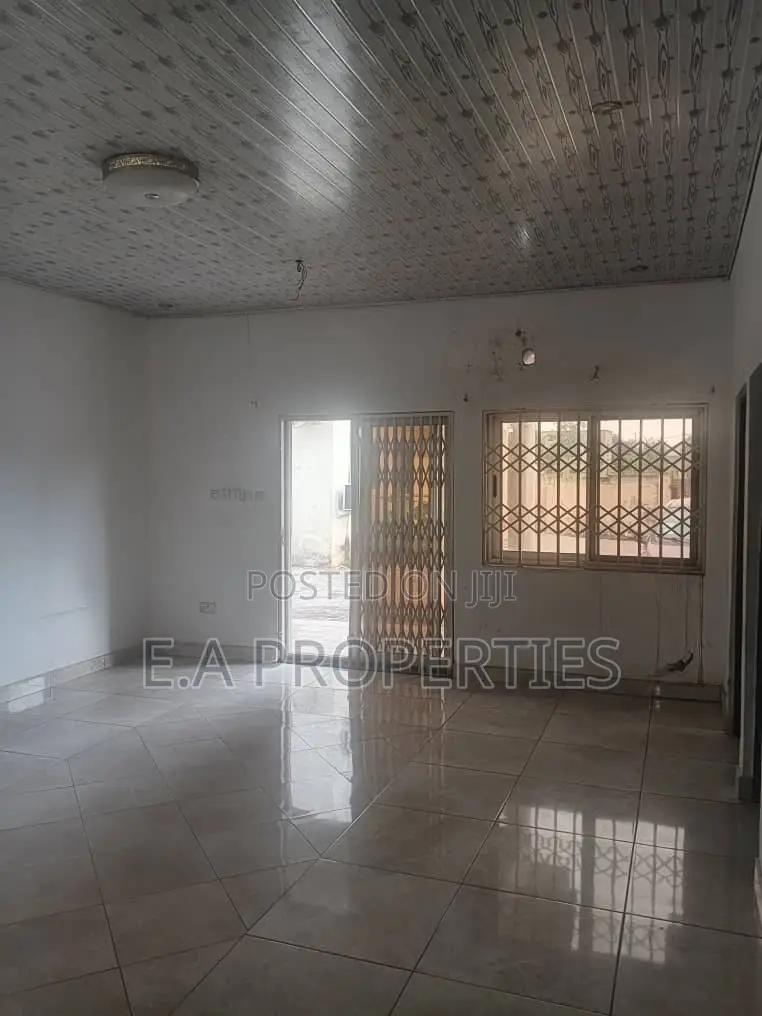 3bdrm House in E A Properties, Pentecost for rent