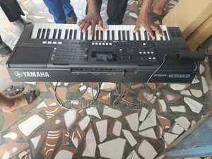 Yamaha PSR-E583 Keyboard
