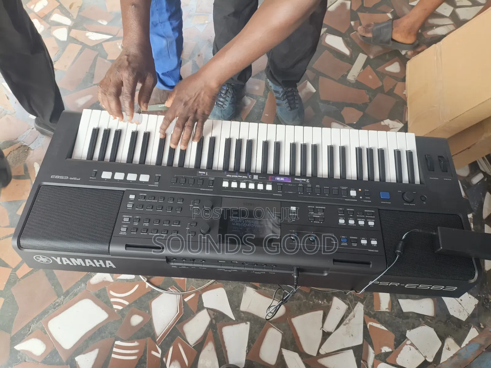 Yamaha PSR-E583 Keyboard