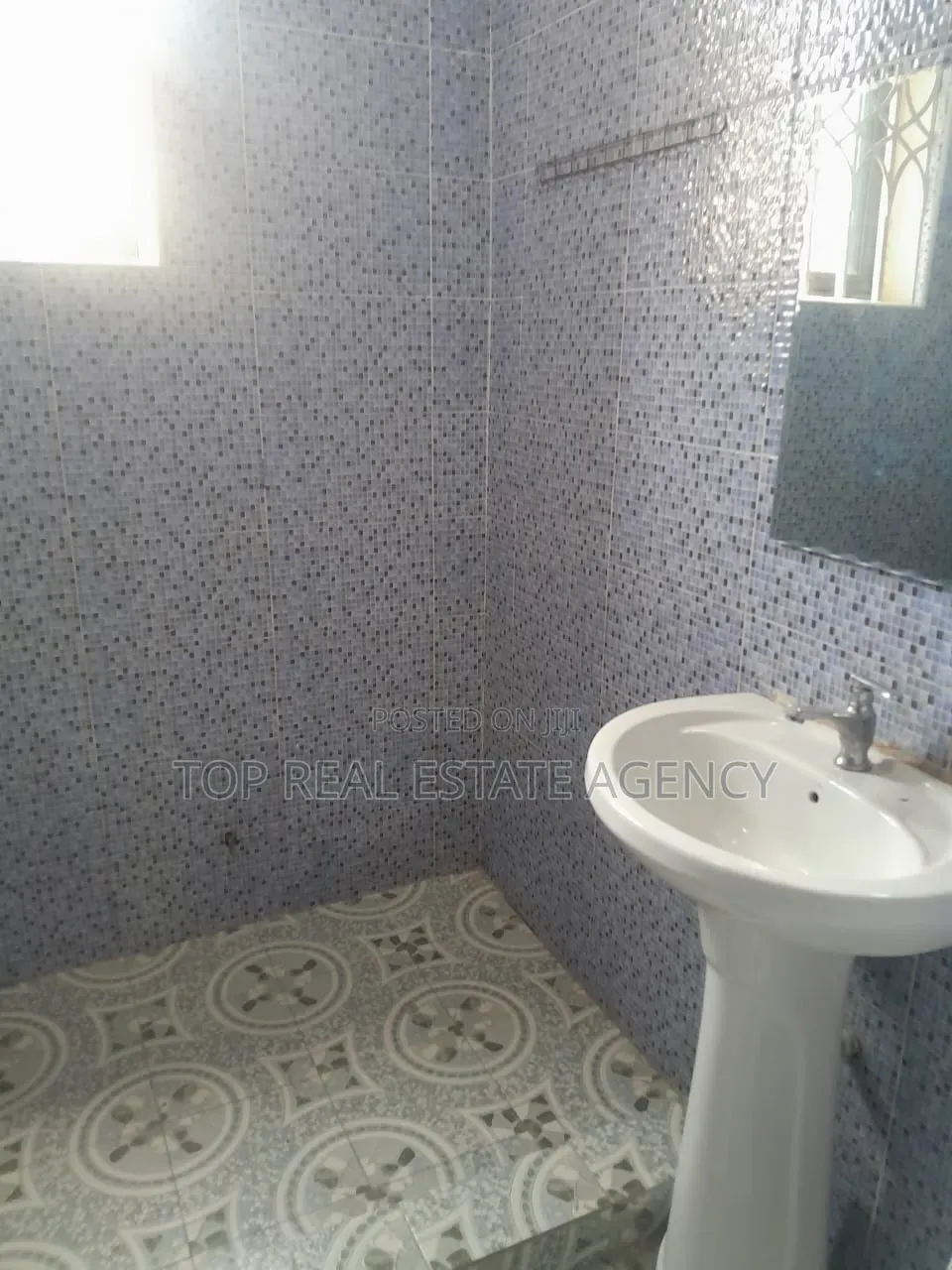 1bdrm Apartment in Westland ,,, Christian Village for rent