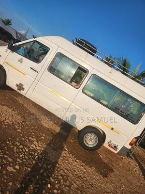Mercedes-Benz Sprinter 2004 White