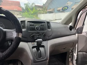 Nissan NV200 S 2019 White