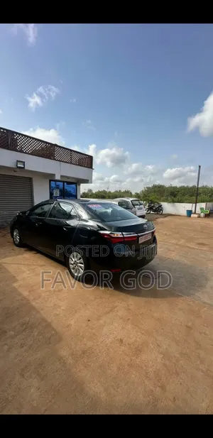 Toyota Corolla LE 4dr Sedan (1.8L 4cyl CVT) 2017 Black