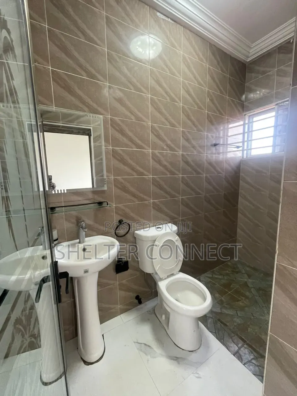2bdrm Apartment in Adenta Sakora for rent