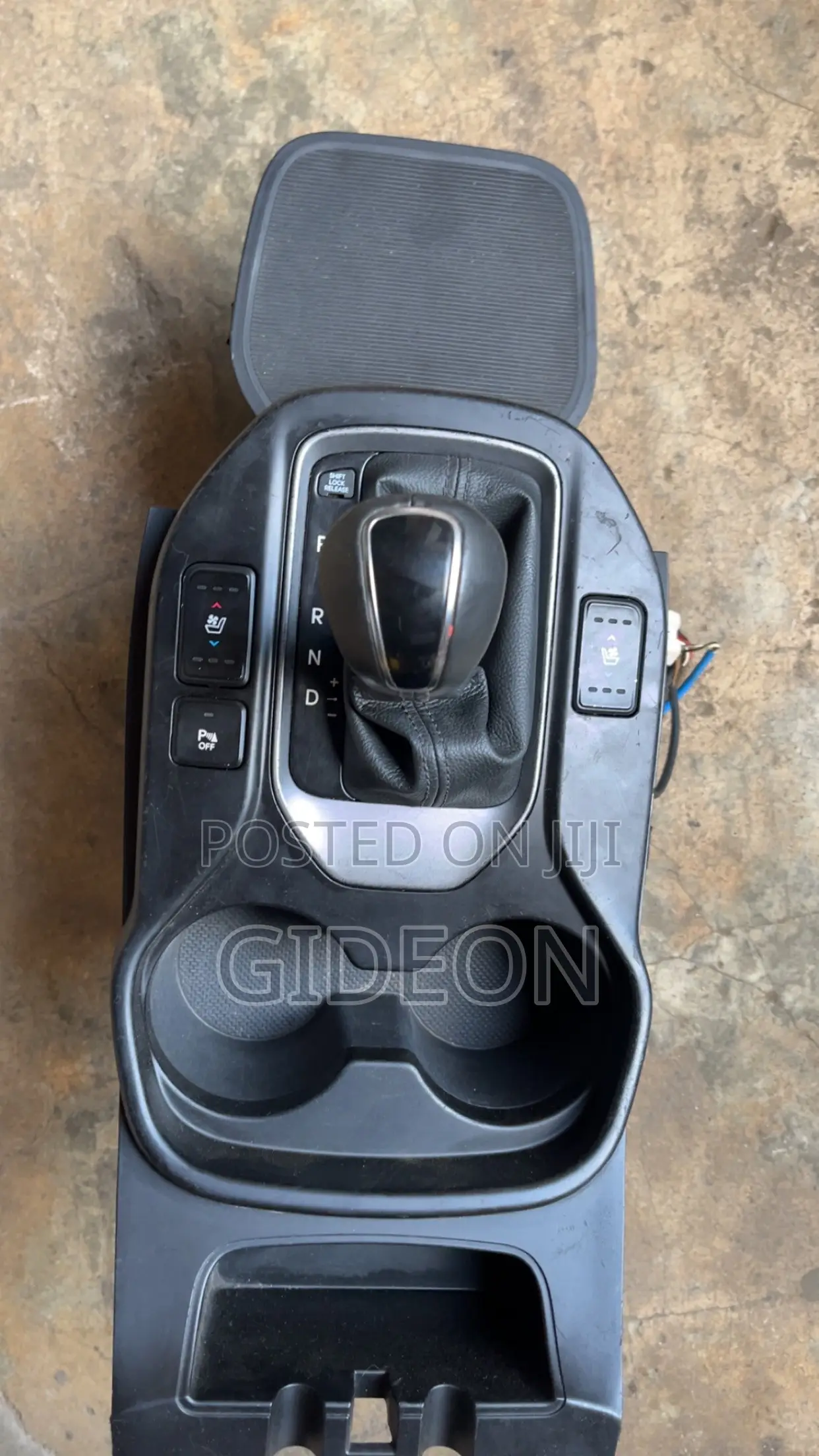 Hyundai Santa Fe 2016 Gear Lever Automatic