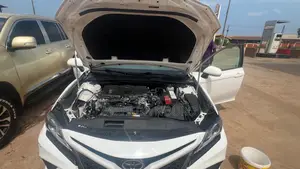 Toyota Camry 2020 White