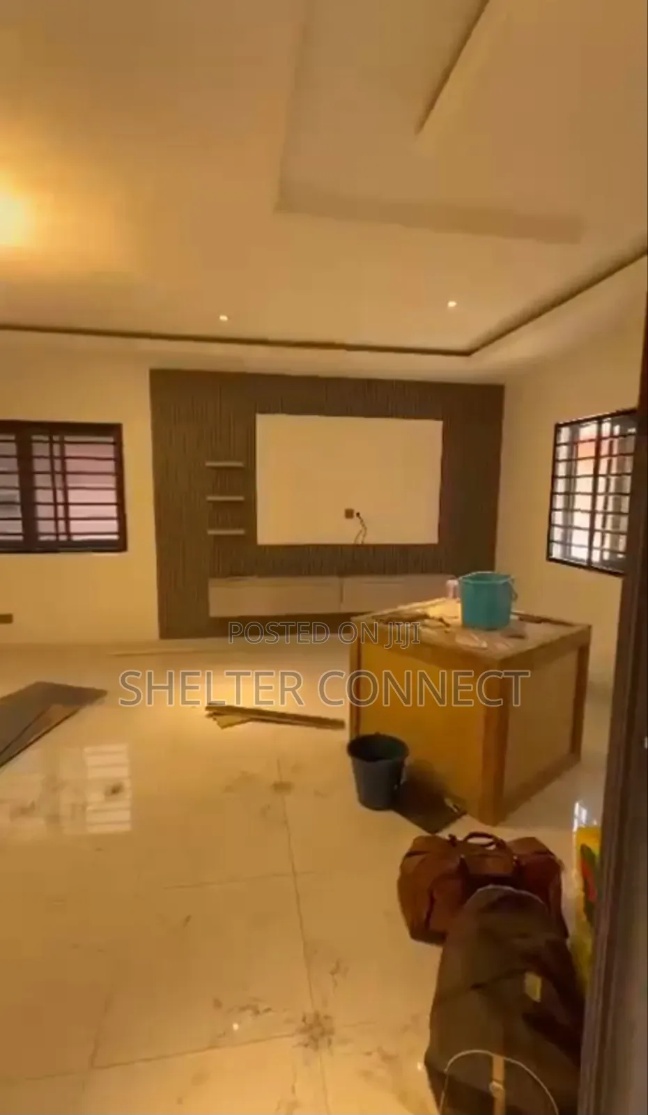 4bdrm Townhouse / Terrace in Adenta, SDA Area for rent