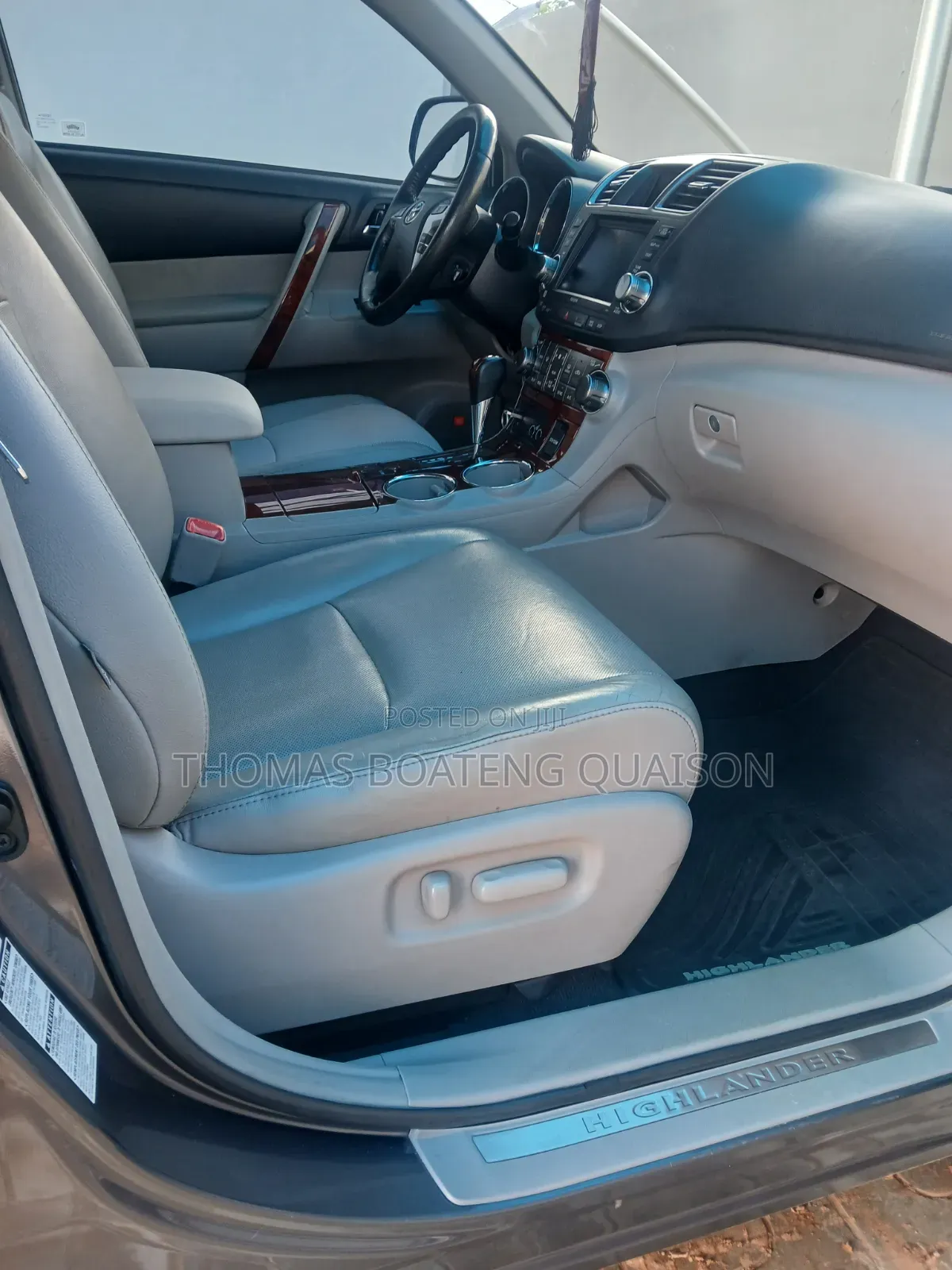 Toyota Highlander Limited 3.5l 4WD 2013 Gray