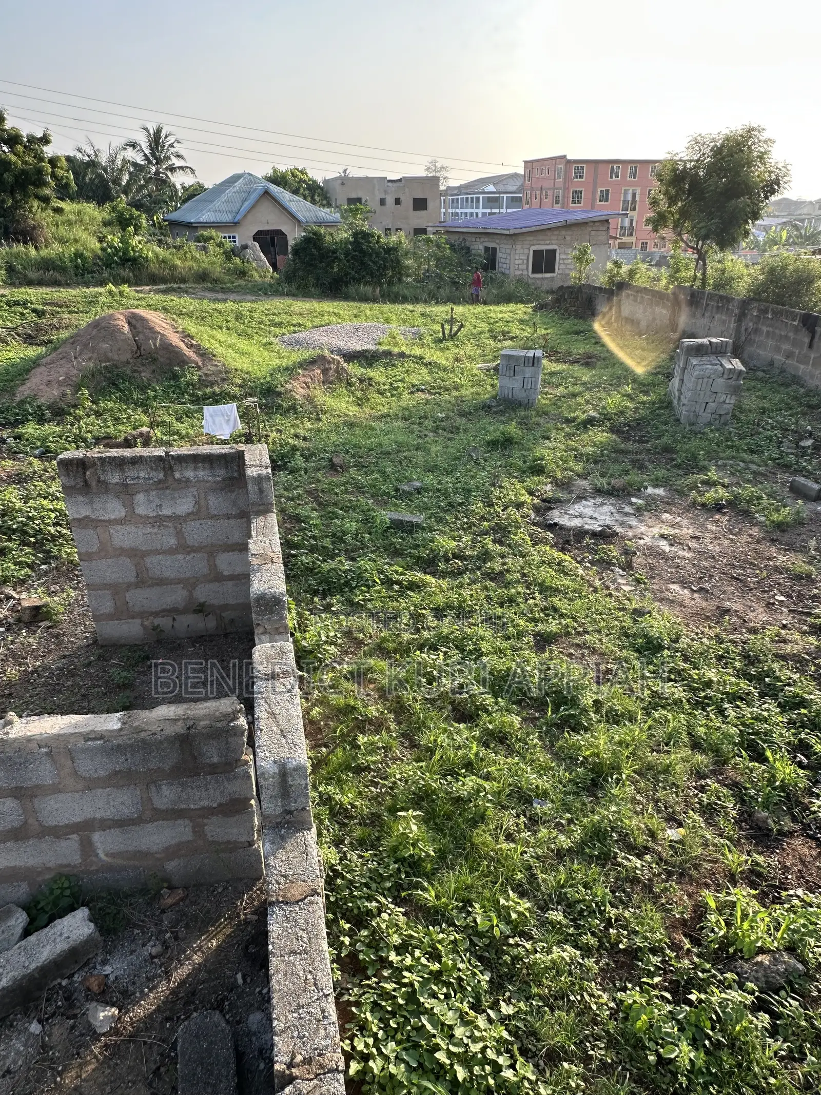 4sale: 8 Self-Contained Bedroom Uncompleted Property–kasoa Papase No.2
