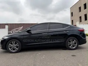 Hyundai Avante 2018 Black