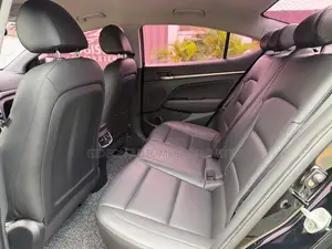 Hyundai Avante 2018 Black