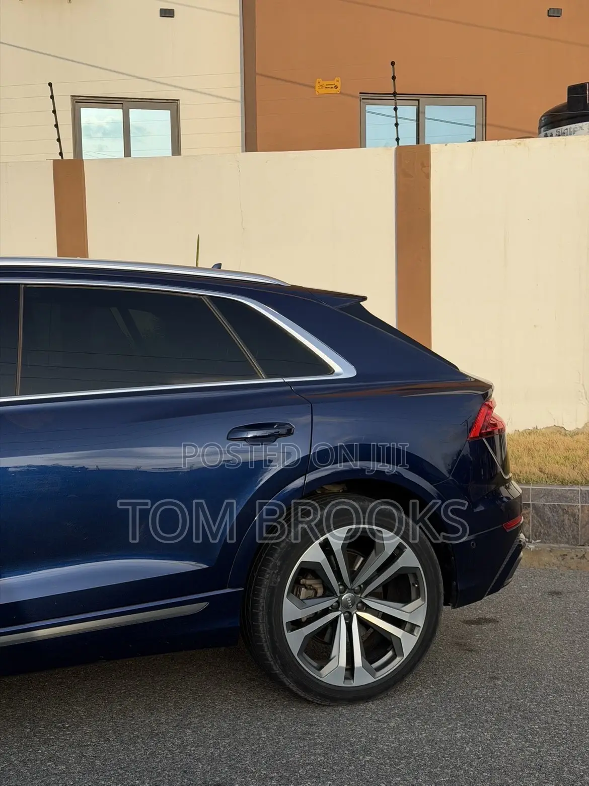 Audi Q8 55 Premium AWD quattro 2020 Blue