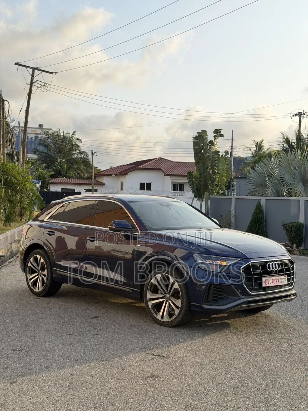 Audi Q8 55 Premium AWD quattro 2020 Blue