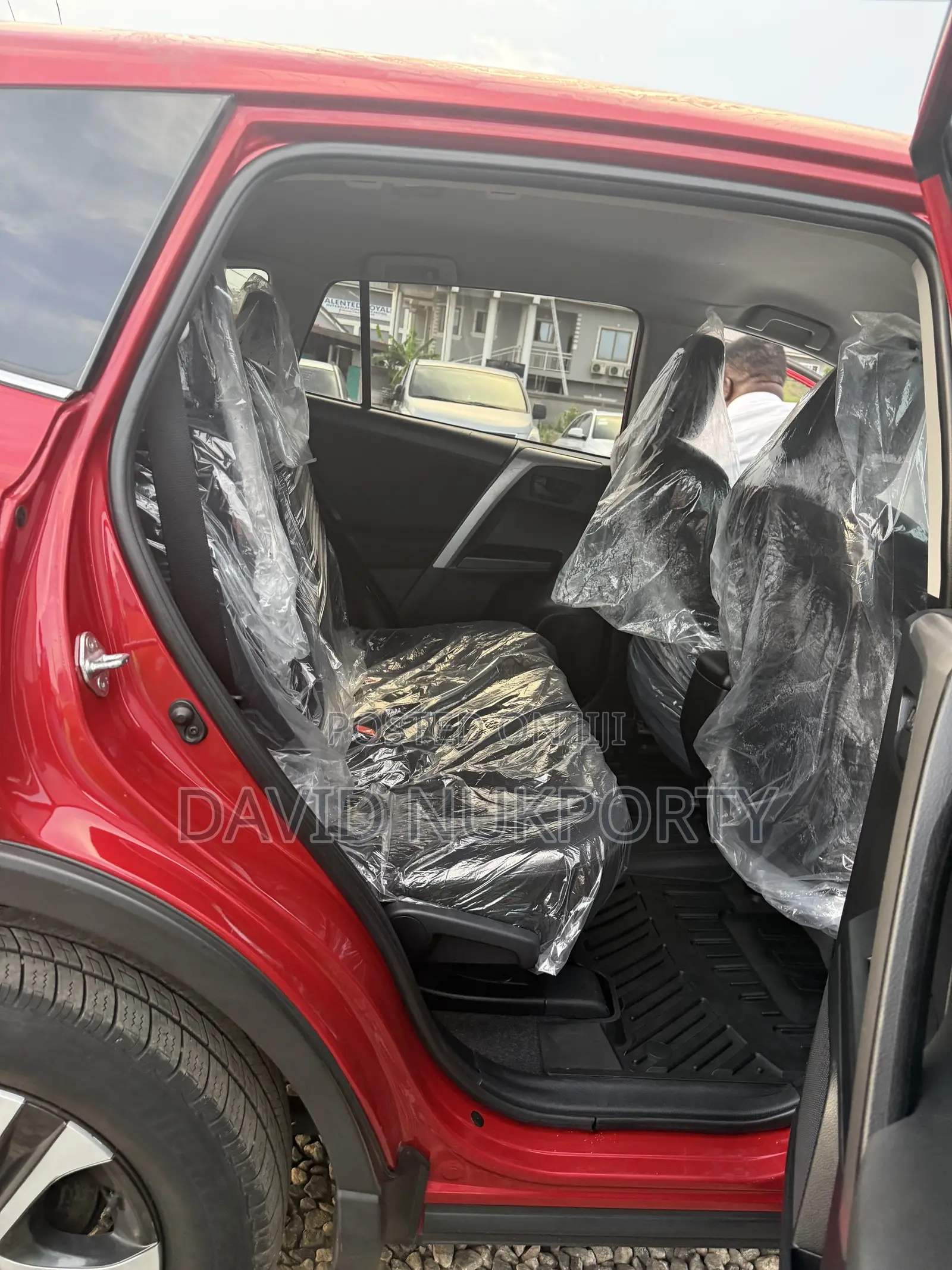 Toyota RAV4 2017 Red