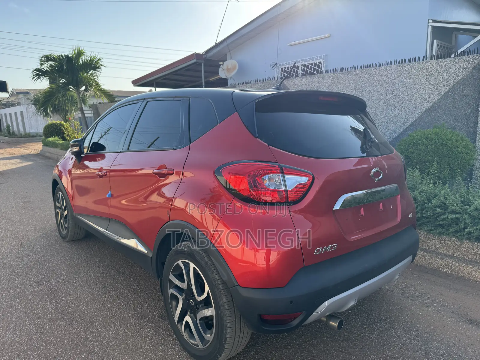 Renault Duster 2015 Red