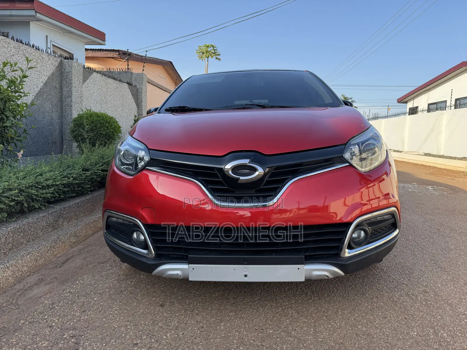 Renault Duster 2015 Red