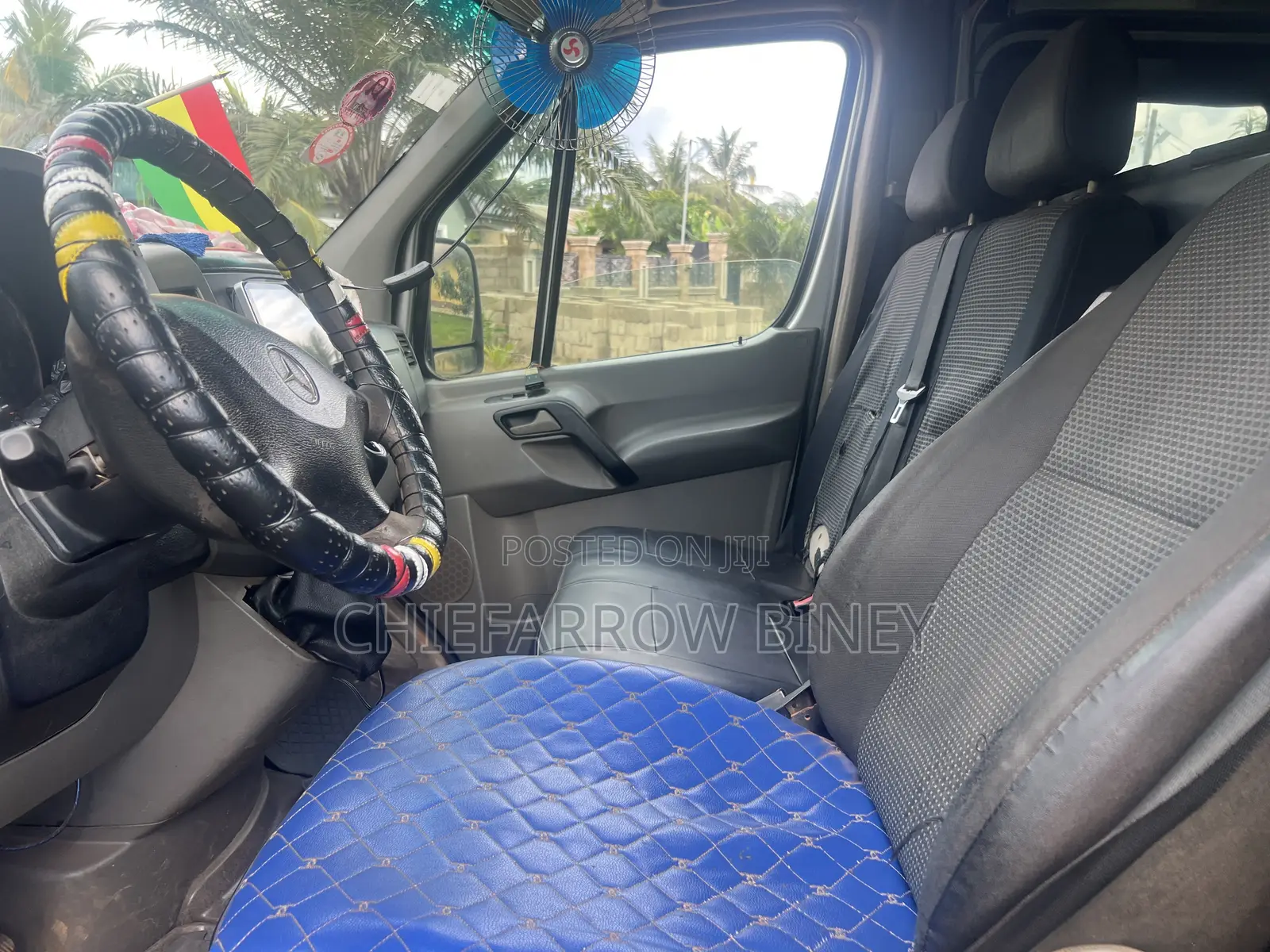 Mercedes-Benz Sprinter 2012