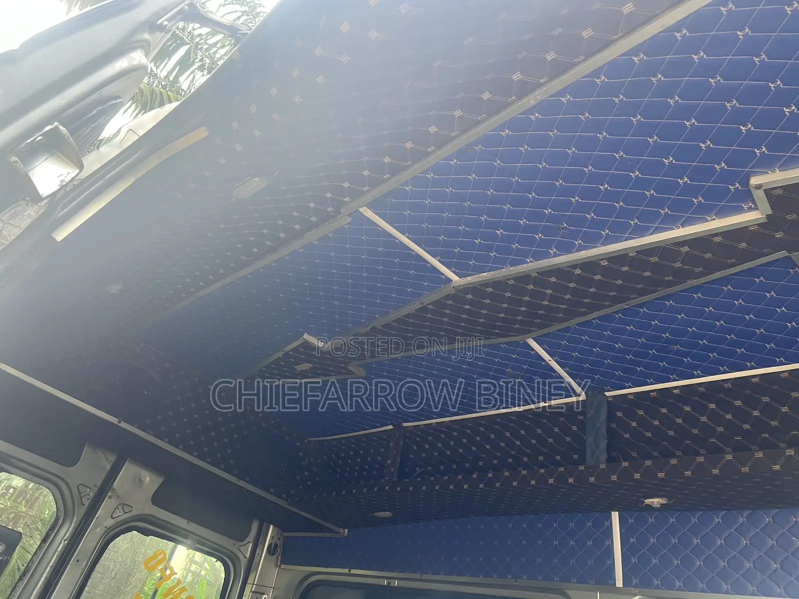 Mercedes-Benz Sprinter 2012