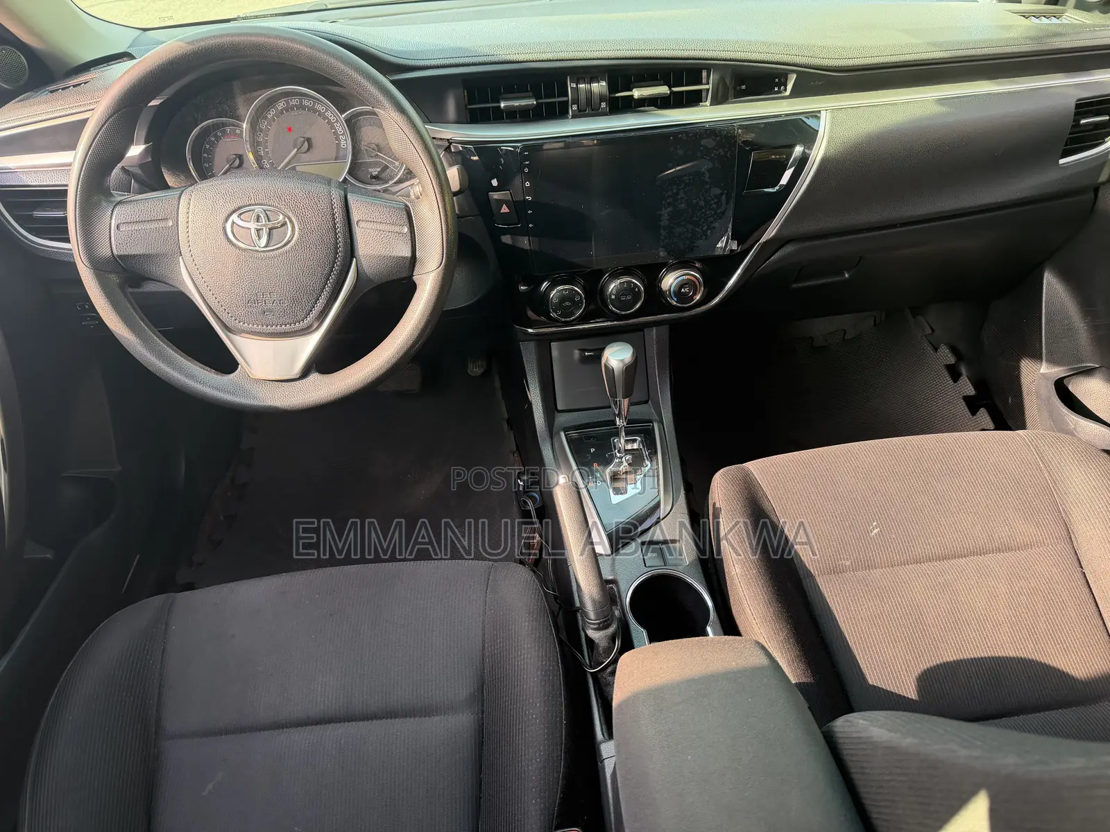 Toyota Corolla 2016 Brown