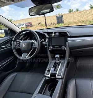 Honda Civic Touring 4dr Sedan (1.5L 4cyl) 2016 White