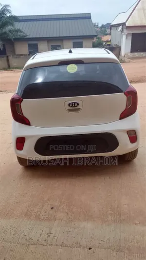 Kia Picanto 2018 White