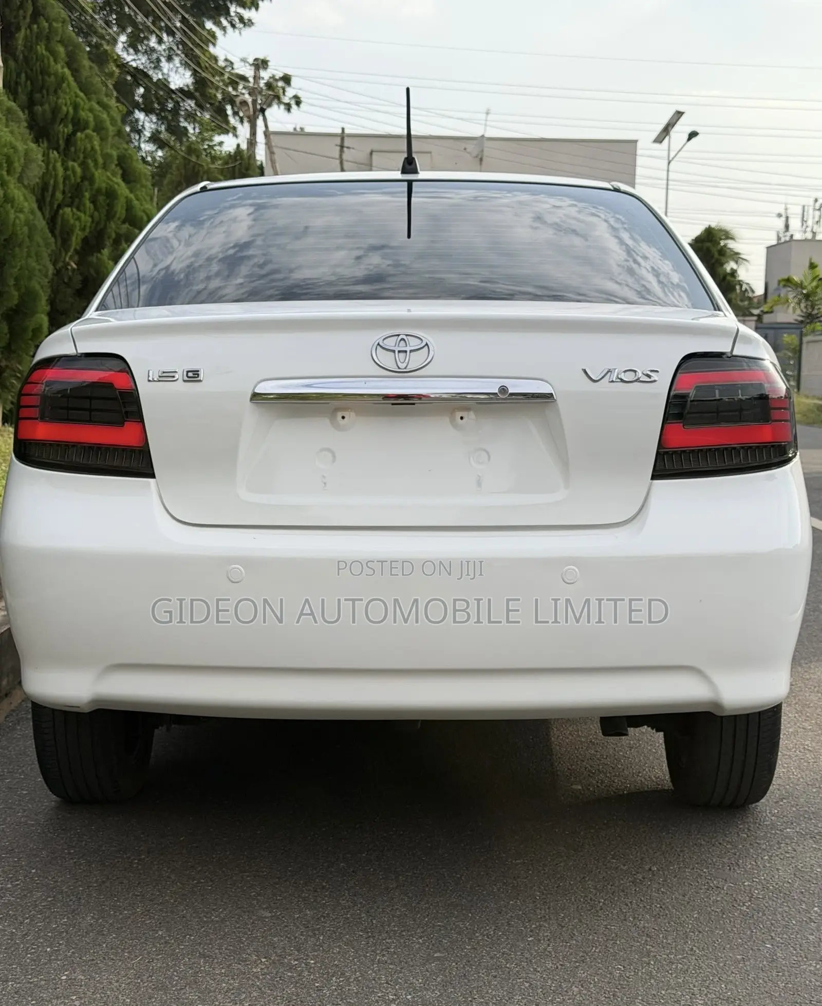 Toyota Vios 2010 White