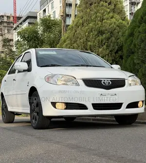 Toyota Vios 2010 White