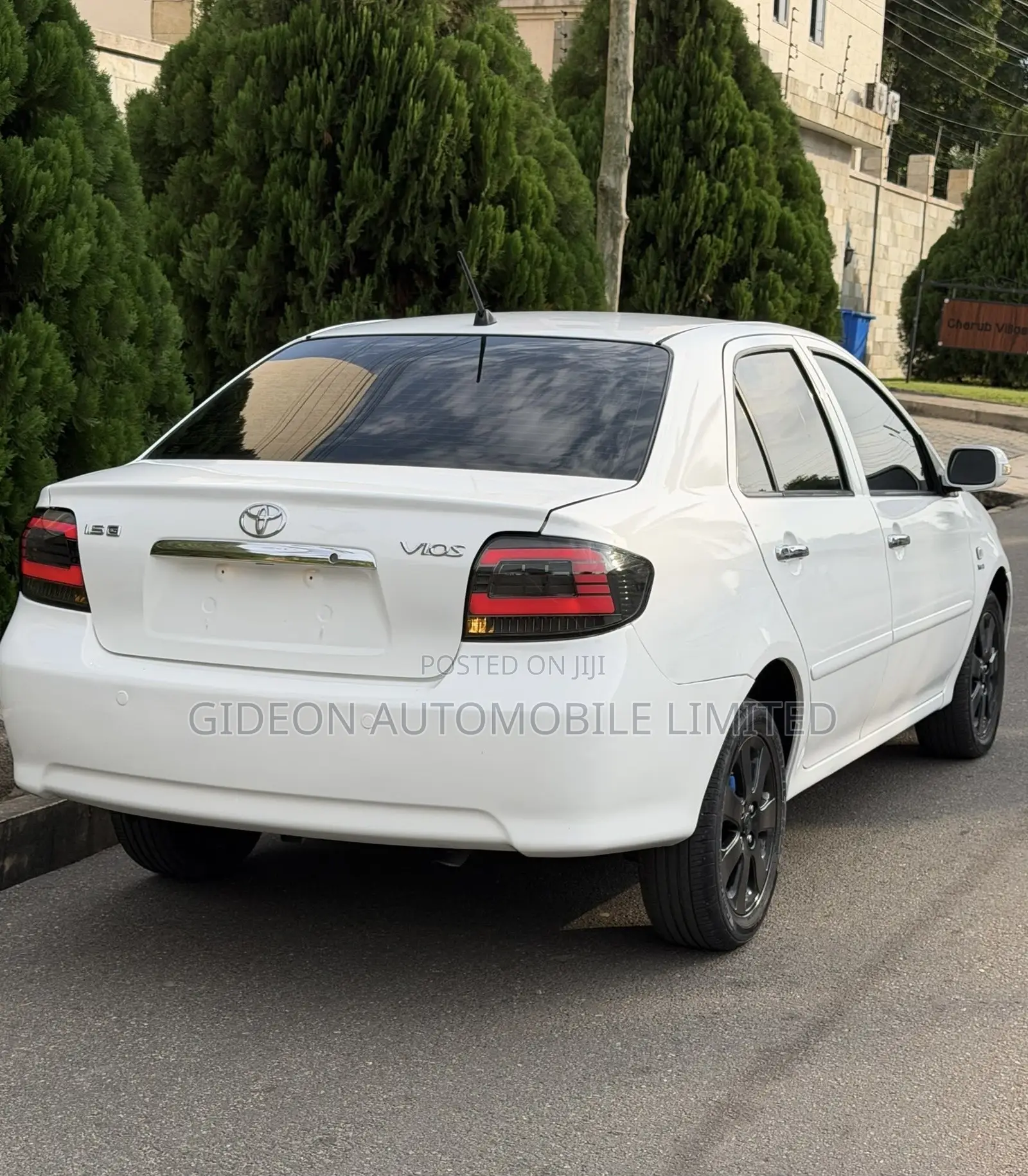 Toyota Vios 2010 White