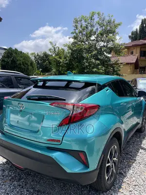 Toyota C-HR XLE FWD 2019 Green