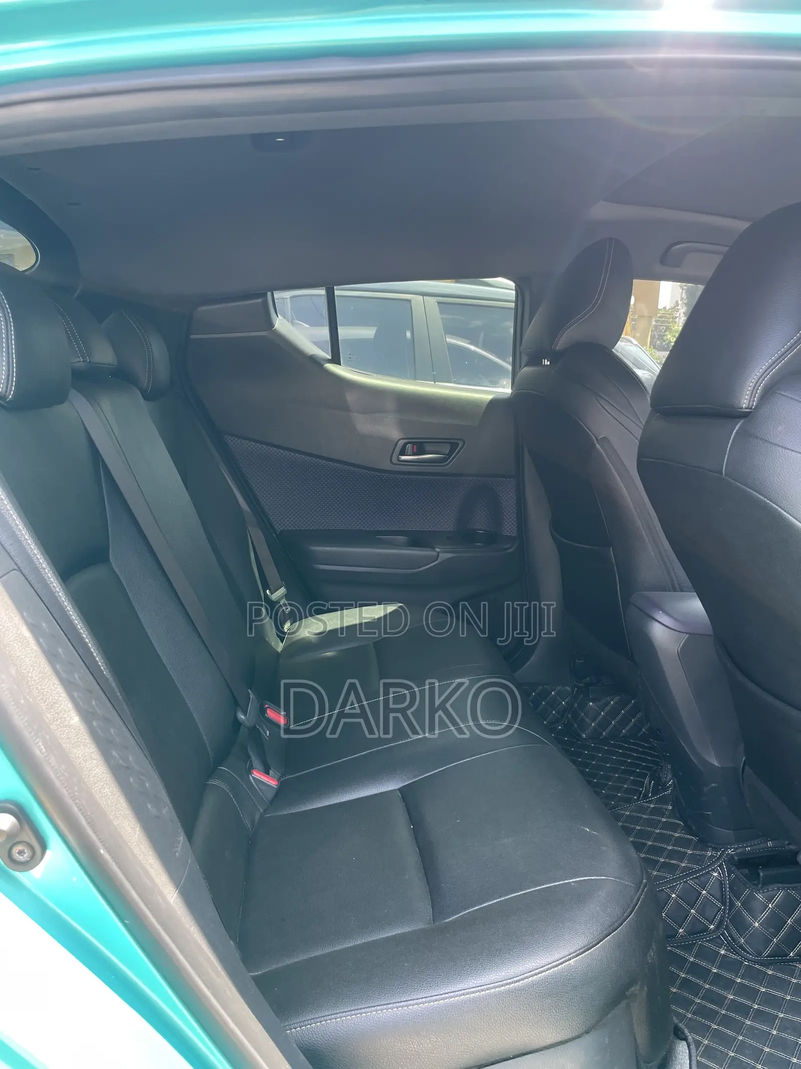 Toyota C-HR XLE FWD 2019 Green